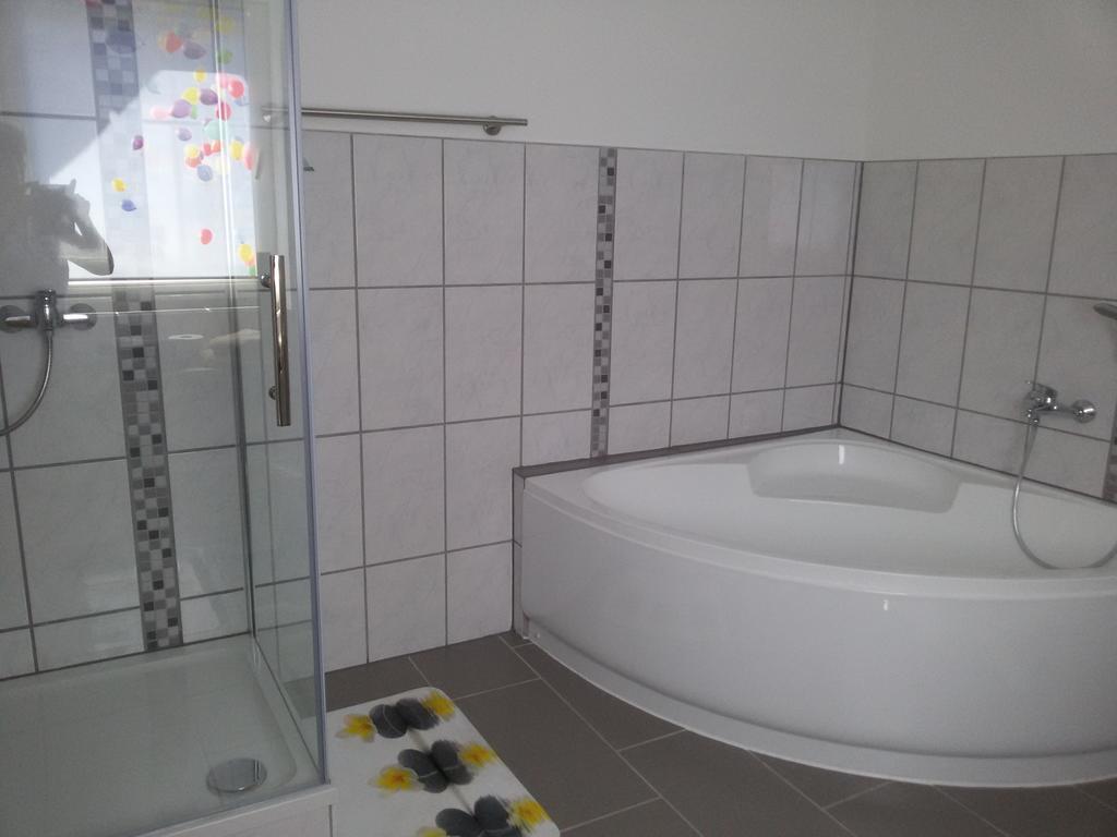 FlombornGastehaus Nickolaiアパートメント エクステリア 写真